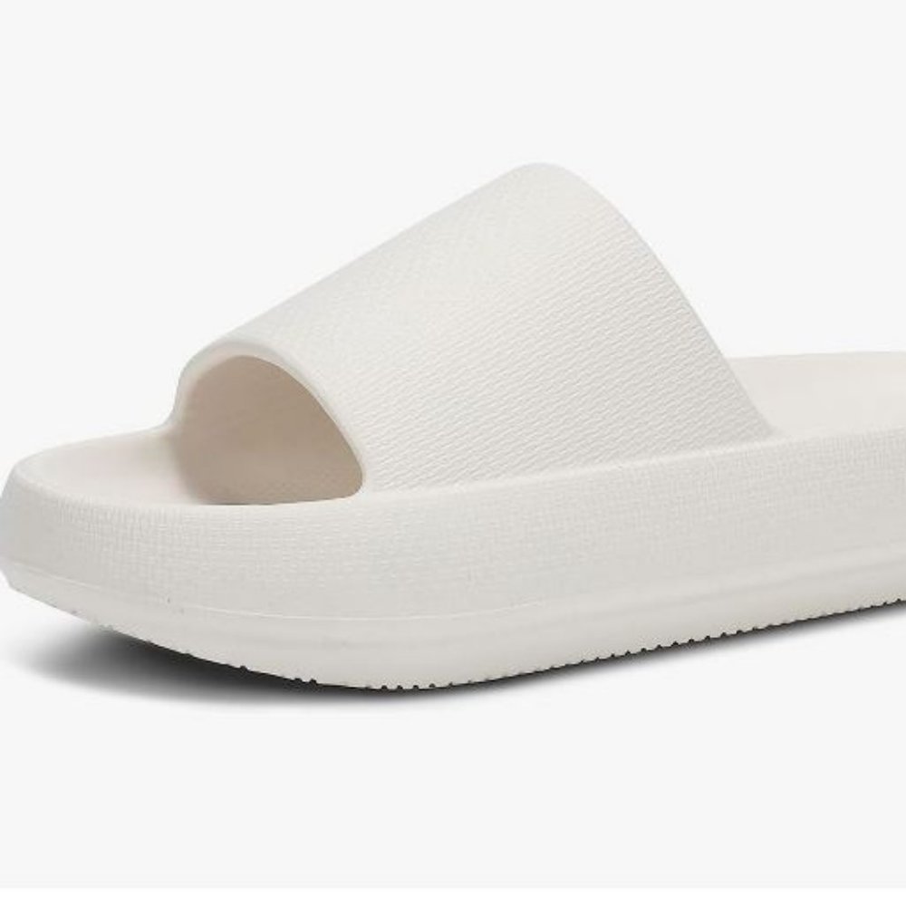 Dirk Slides for Women and Men Sandals Pillow Slippers Shower shoes Cushioned